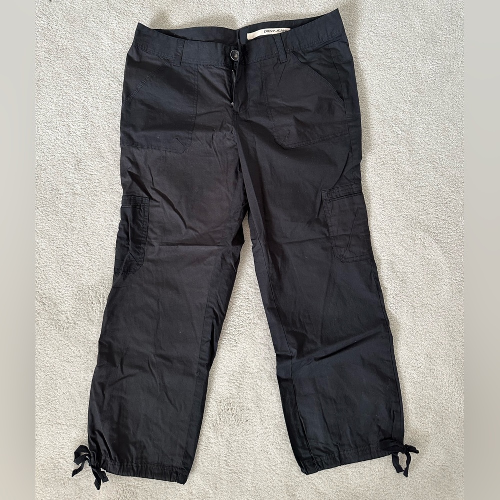 DKNY NWOT Short Pants